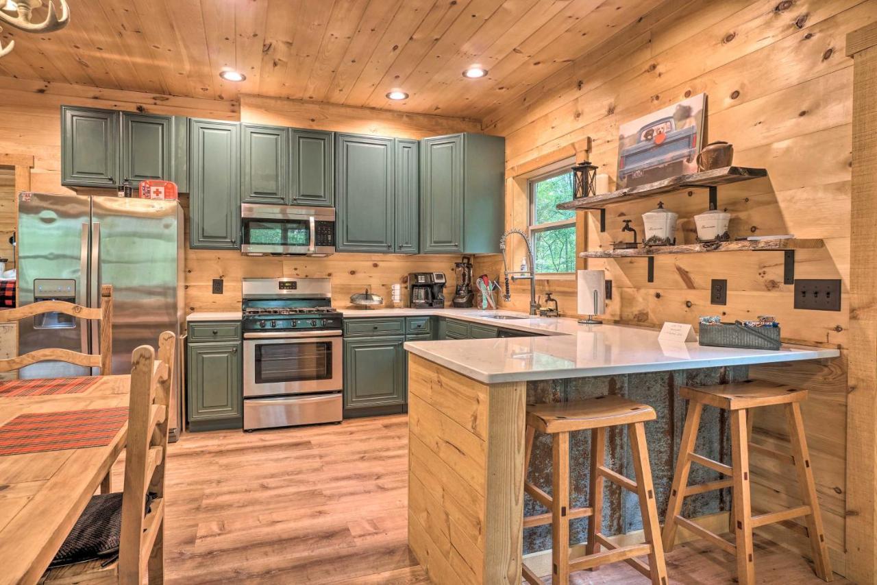 Peaceful Cabin On 3 Private Acres Deck And Fire Pit Blairsville Exterior foto